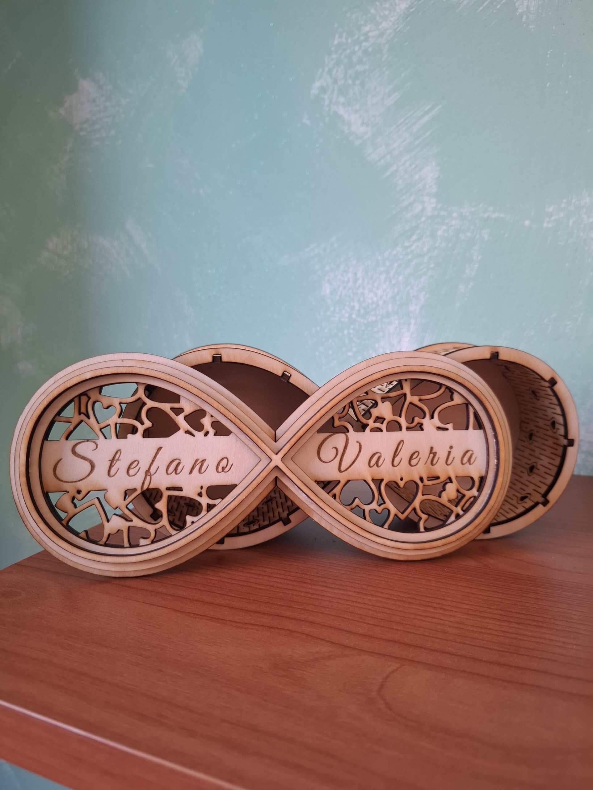 Box scatola infinito