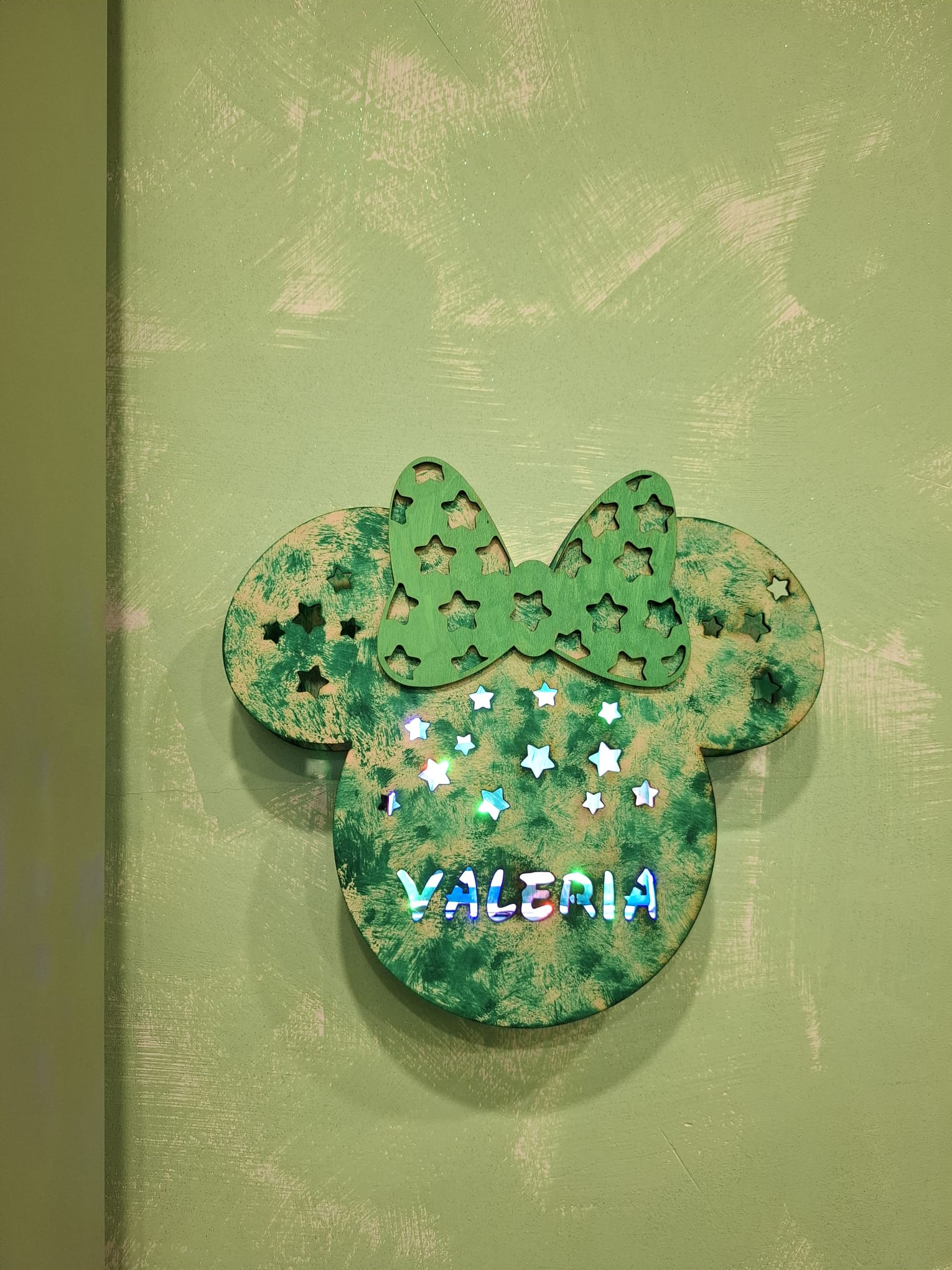 Lampada Minnie legno colorato